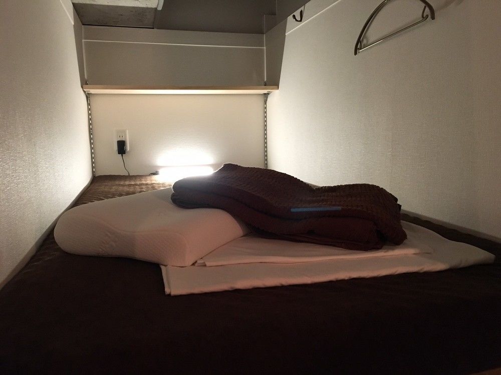 Hostel Book Tea Bed Ginza Präfektur Tokio Exterior foto