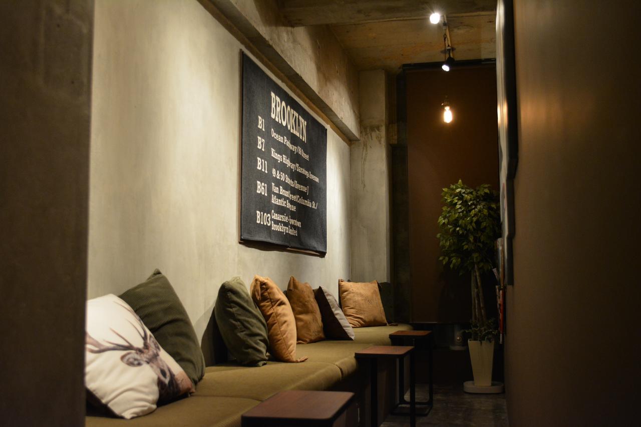 Hostel Book Tea Bed Ginza Präfektur Tokio Exterior foto