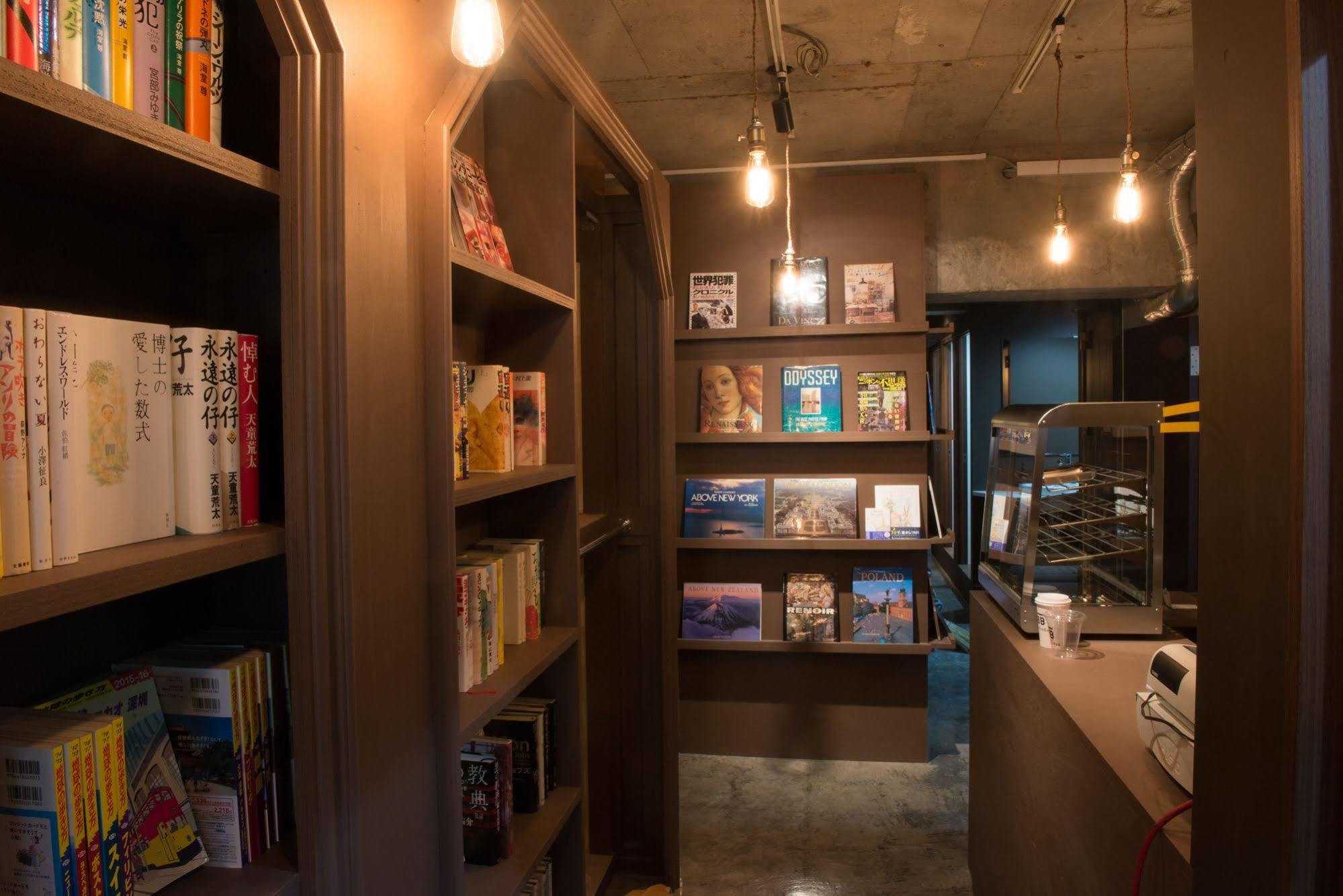 Hostel Book Tea Bed Ginza Präfektur Tokio Exterior foto